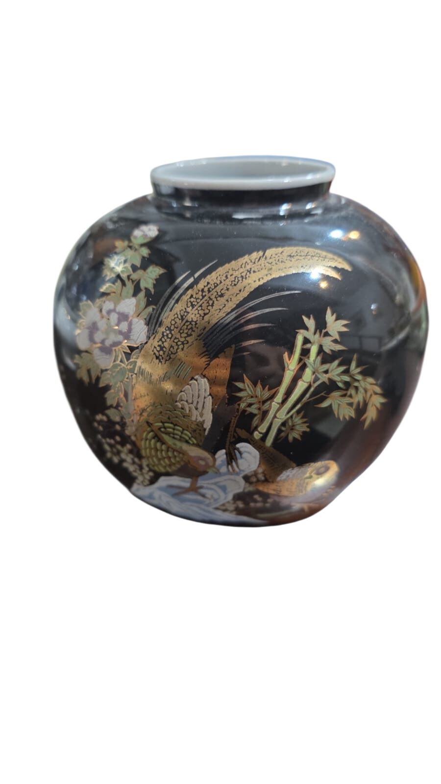Porcelana oriental com belíssima arte