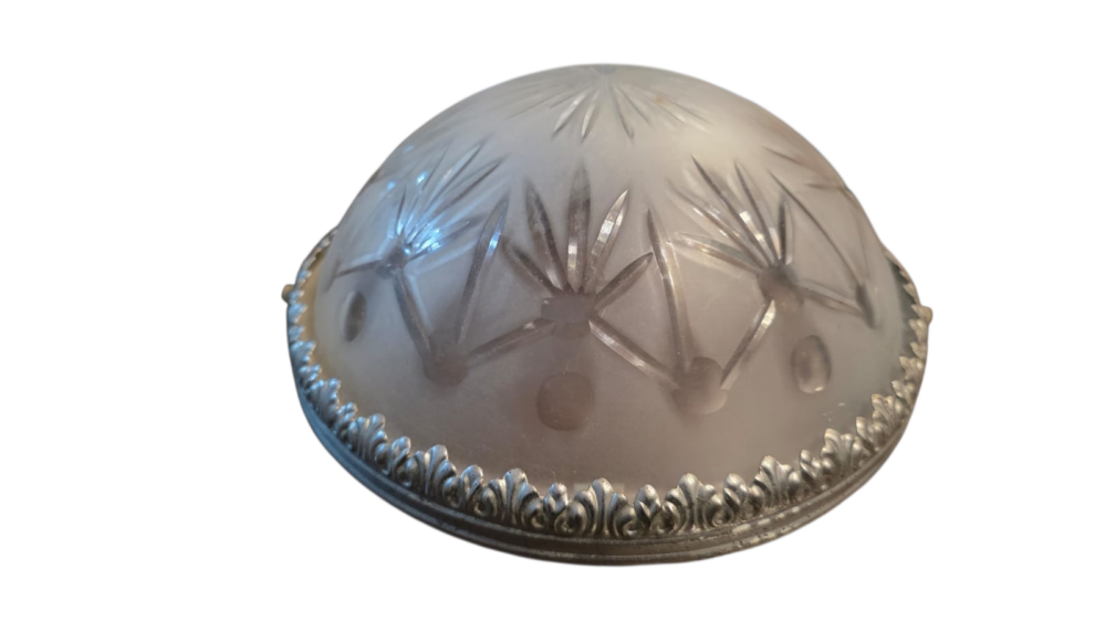 Cúpula para luminária de teto com belas lapidações