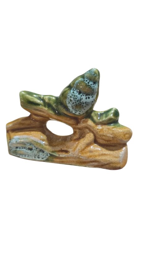Escultura de porcelana oriental