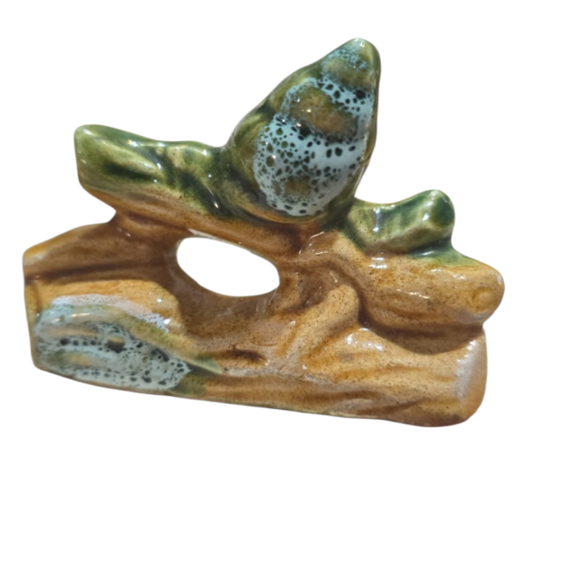 Escultura de porcelana oriental