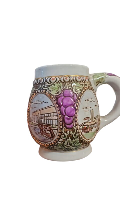 Antiga caneca Ceramarte