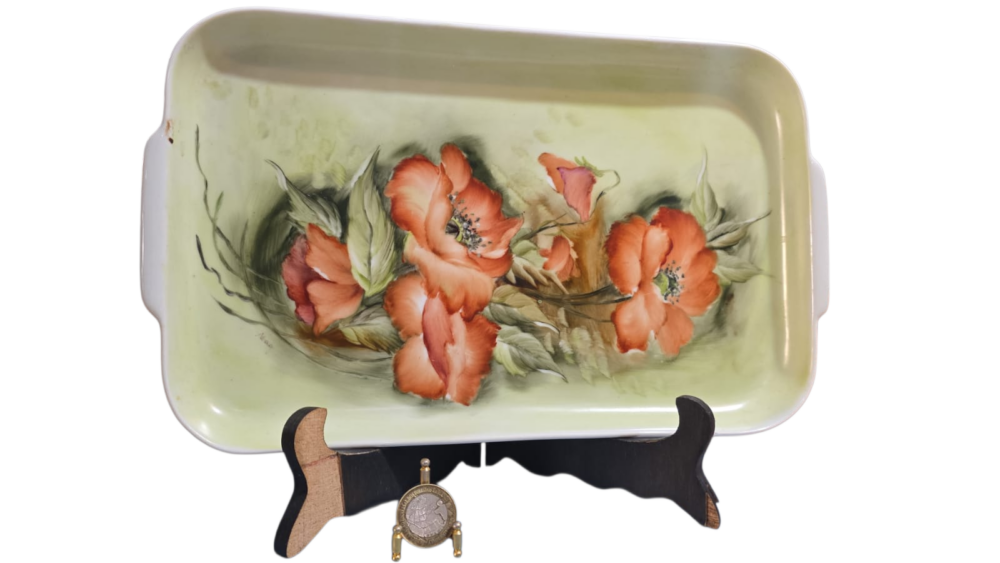 Travessa grande de porcelana pintada a mão