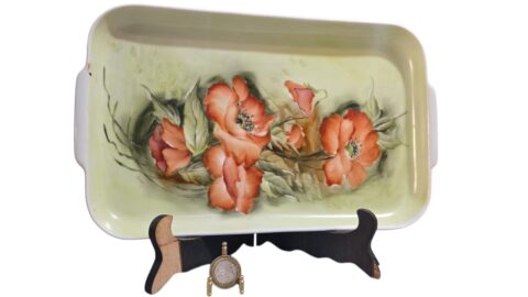 Travessa grande de porcelana pintada a mão