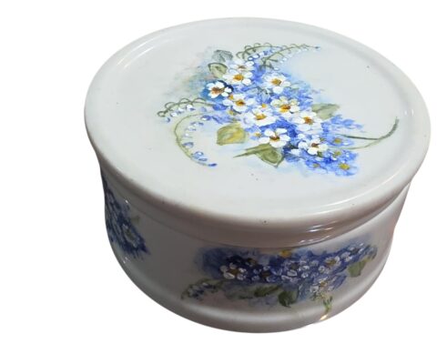 Grande potiche ou bomboniere de porcelana pintada a mão