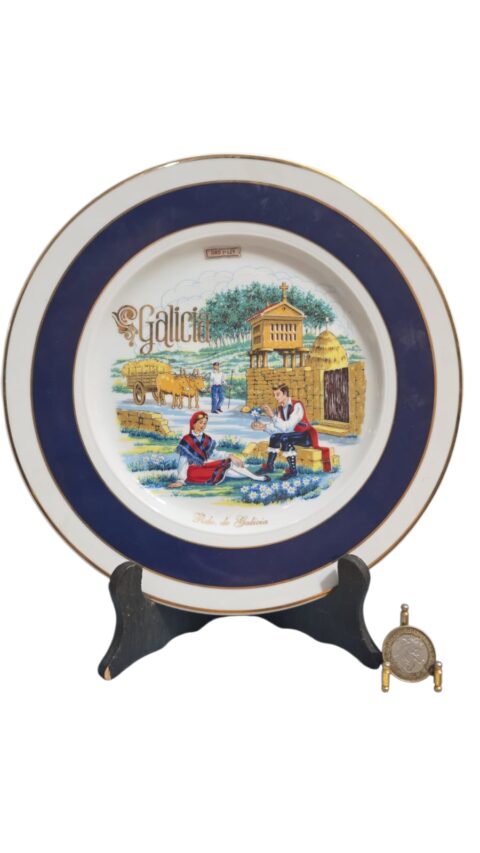 Porcelana de Galia, belíssima arte, dourações 24K