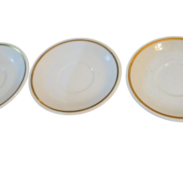 Trio de pires de chá porcelana Steatita