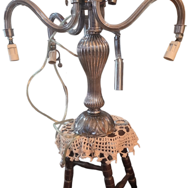 Antigo lustre de teto