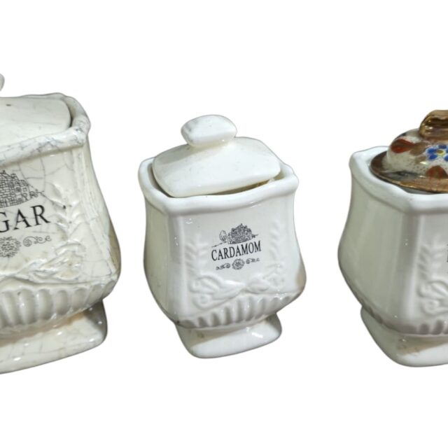 Trio de potes de louça