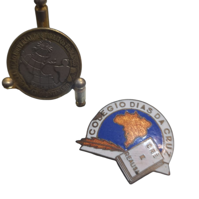 Broche