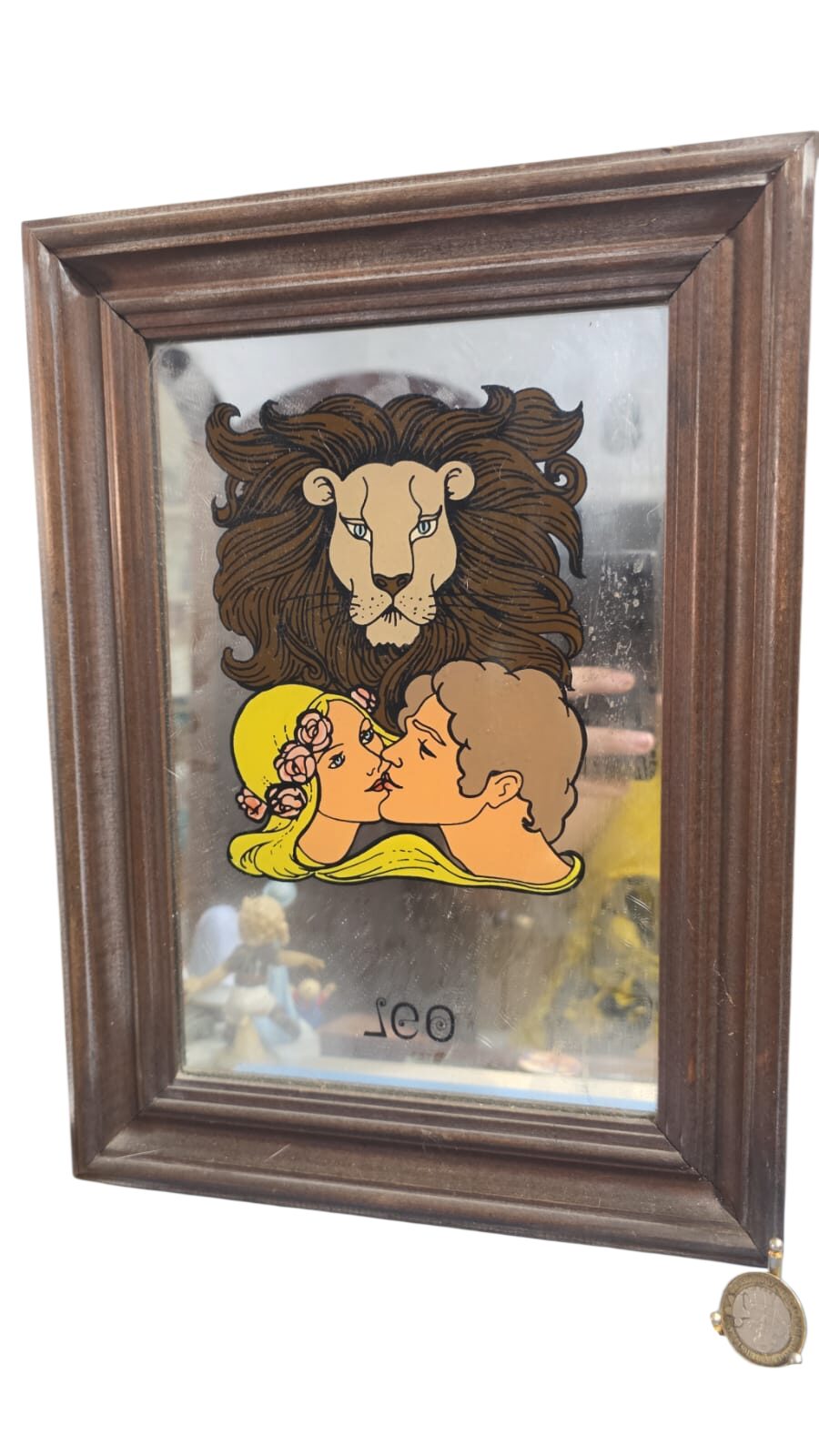 Antigo quadro com espelho, pintado a mão, signo de leão