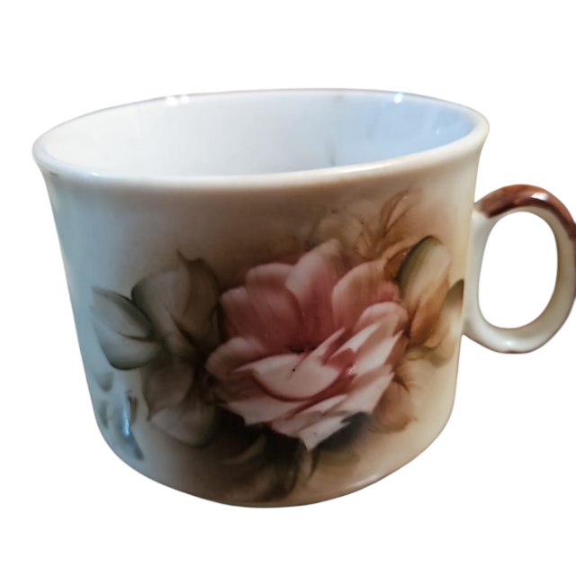 Xícara de chá de porcelana