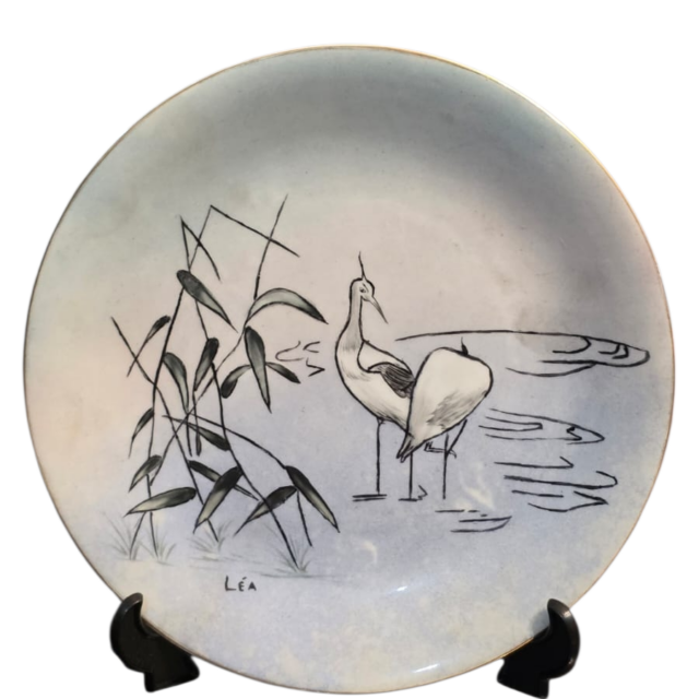 Prato de porcelana pintado à mão