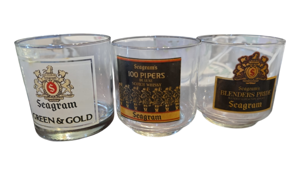 Trio de copos importados de Whiskys famosos