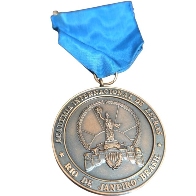 Medalha da Academia Internacional de Letras