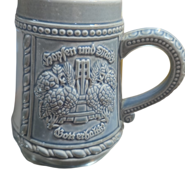 Antiga caneca Ceramarte