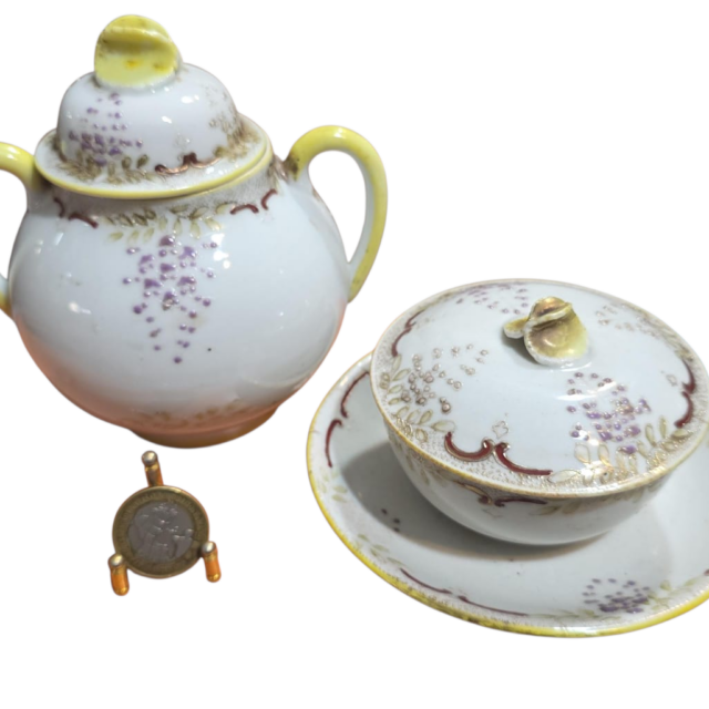Conjunto de porcelana japonesa pintado a mão