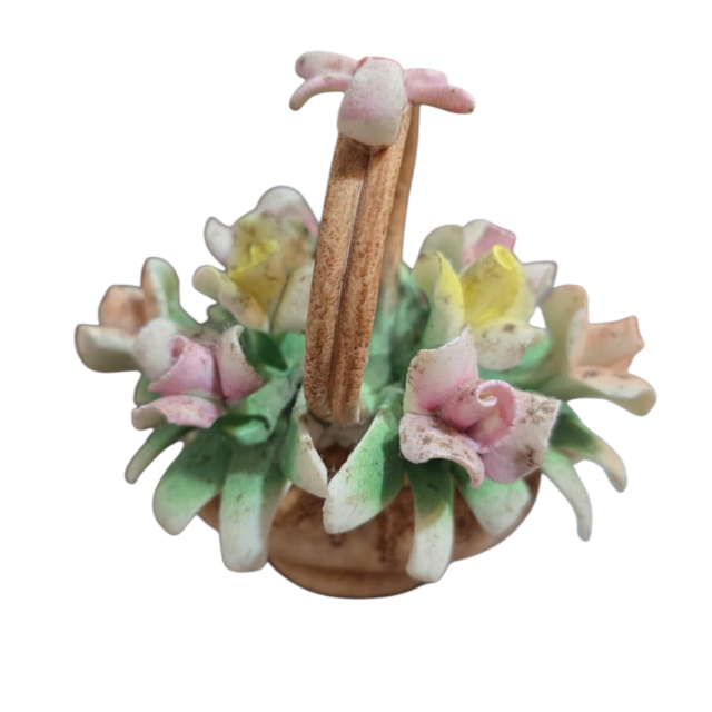 Antiga porcelana italiana Capodimonte