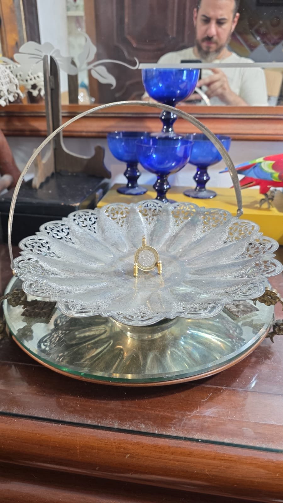 Elegante fruteira espessurada a prata - Imagem 2