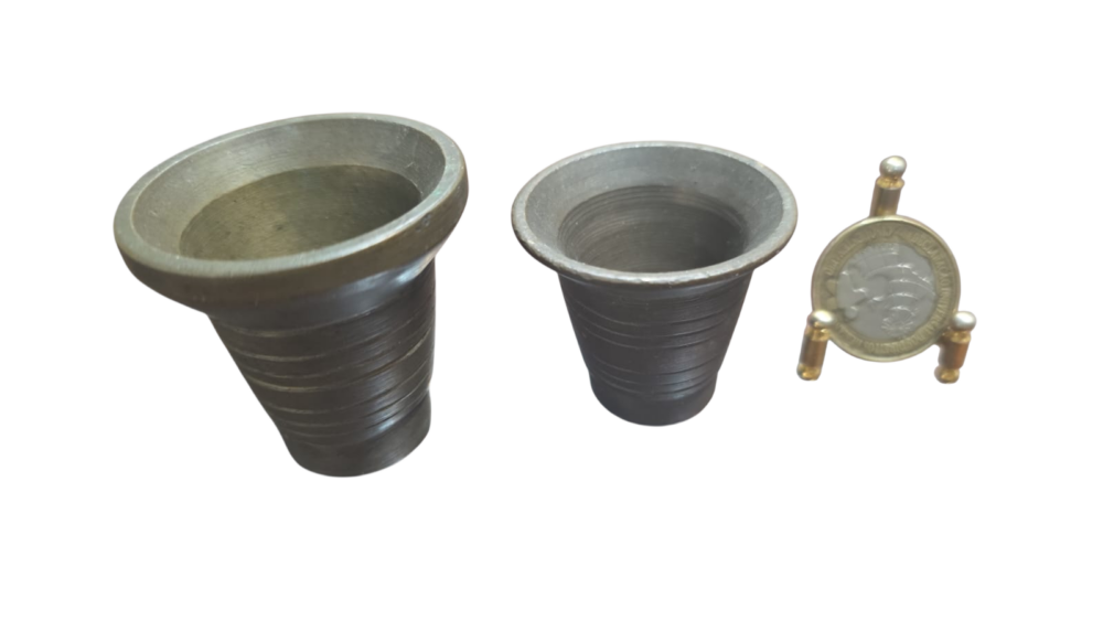 Par de almofarizes em bronze maciço