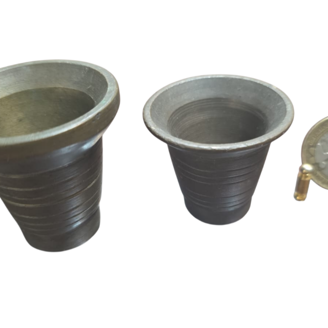Par de almofarizes em bronze maciço