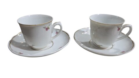 Xícaras de café com pires porcelana Real. (valor unitário)
