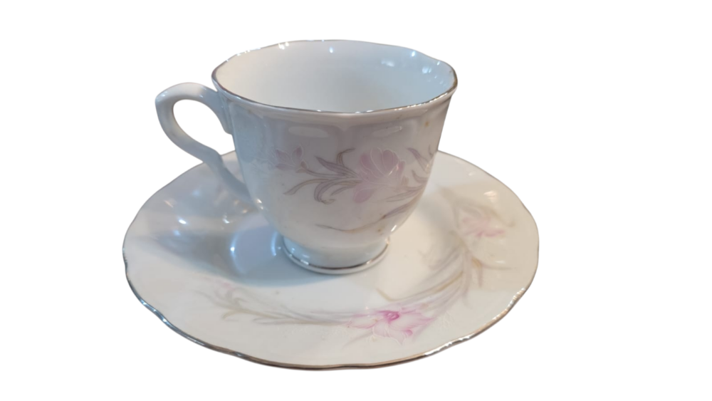 Xícara de chá porcelana chinesa, motivos florais