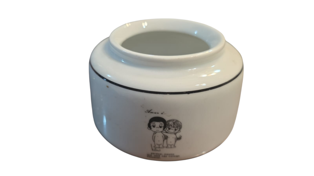 Vaso de porcelana Amar é...
