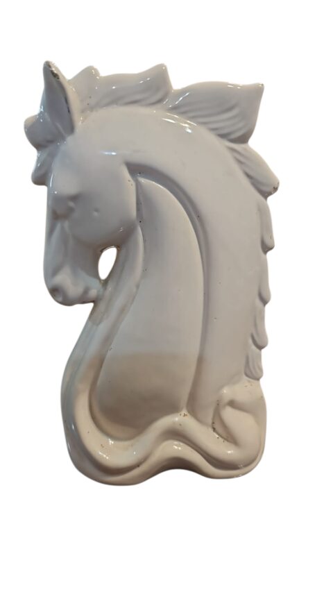 Antiga escultura busto de cavalo de louça