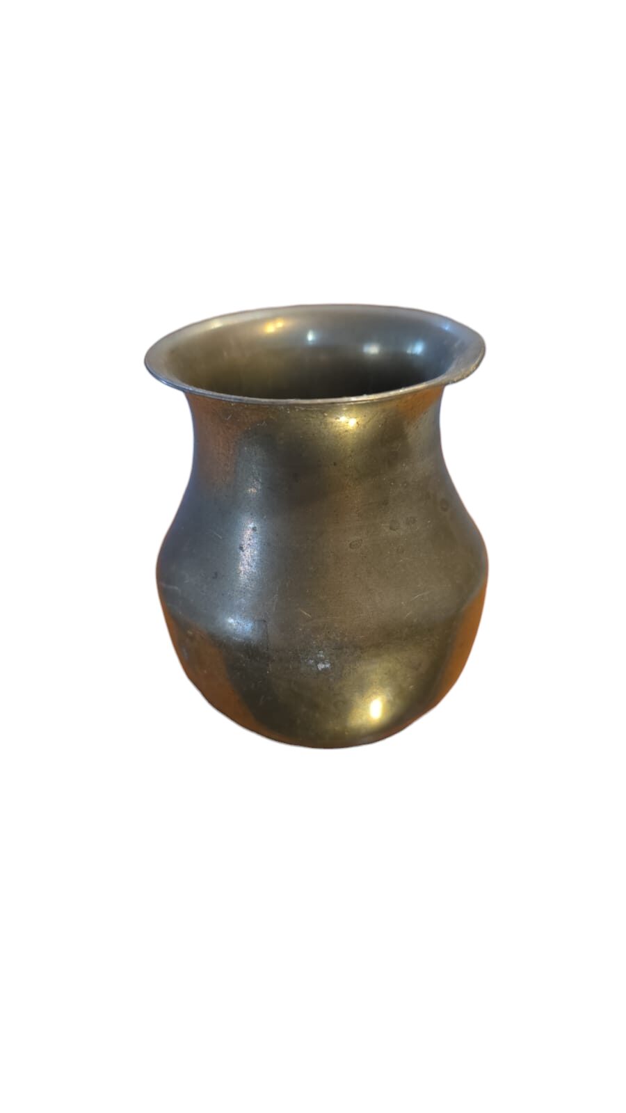Antigo vaso em dourado metal