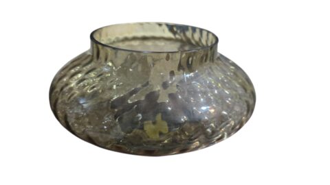 Antiga floreira vintage bojuda, feita a mão, impecável estado