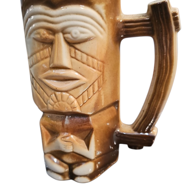 Antiga caneca