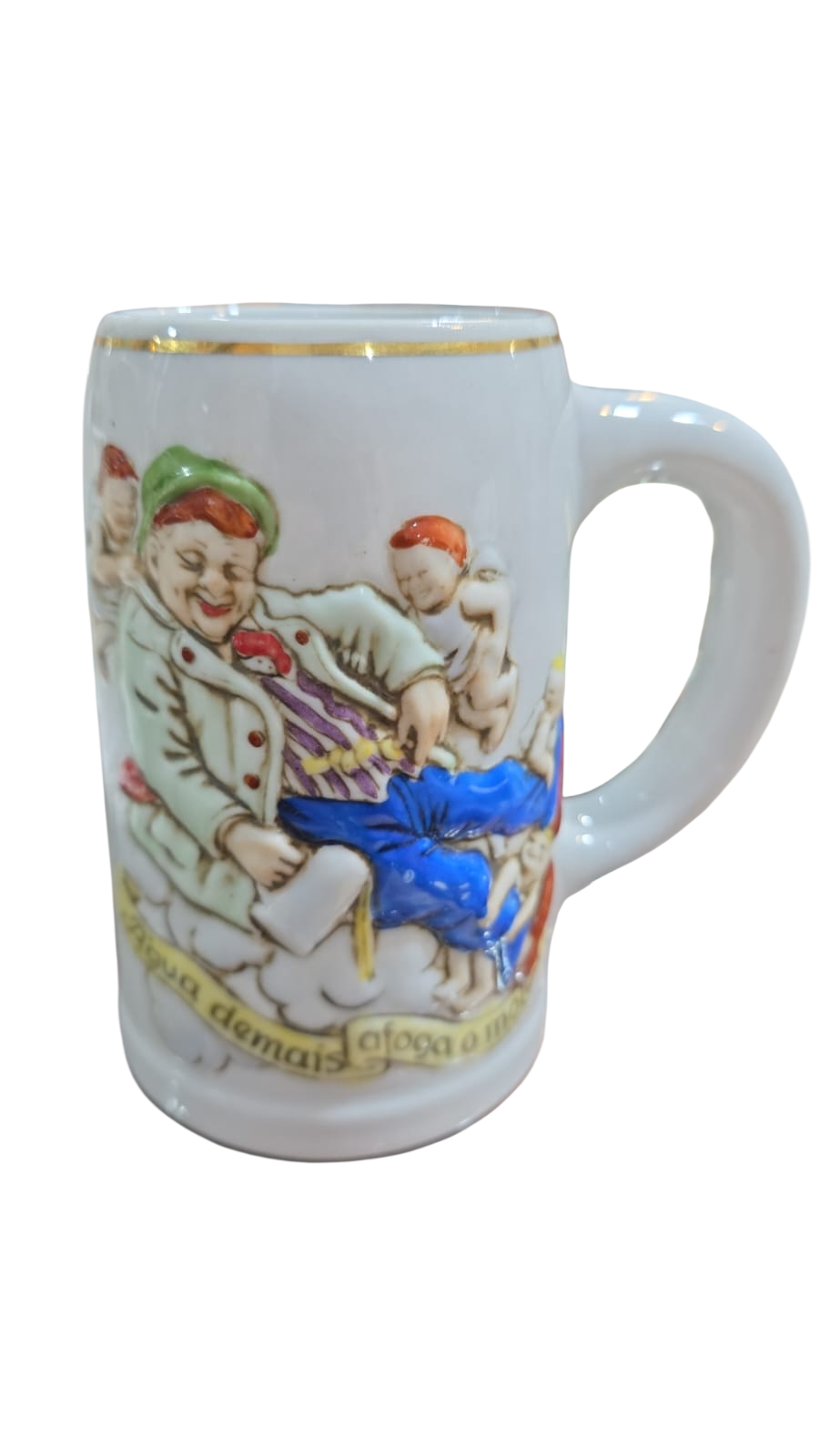 Antiga e bela Ceramarte de porcelana com dourações