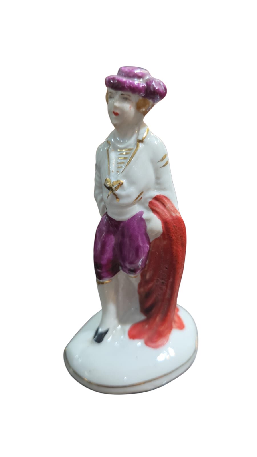 Antiga escultura de porcelana