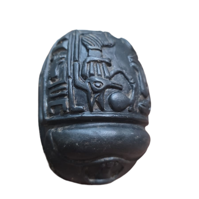Escultura egípcia de resina, boa qualidade