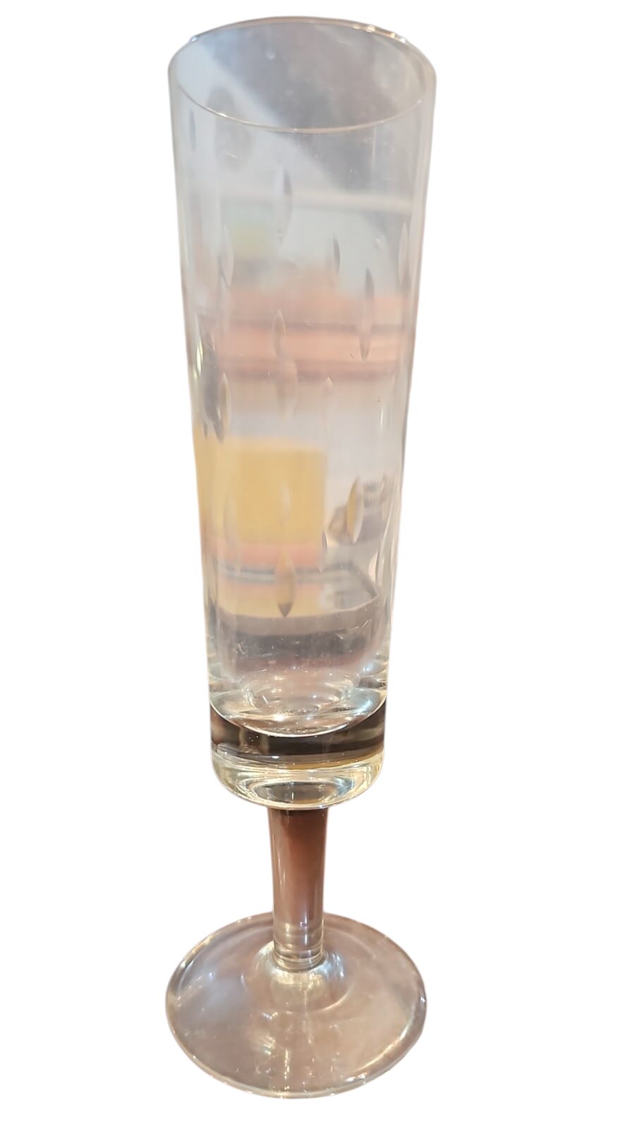 Taça de cristal com lapidações