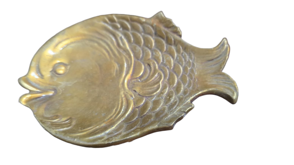 Rara saboneteira em bronze maciço