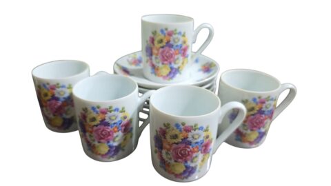 Belíssimas xícaras de café porcelana Emano (valor unitário)