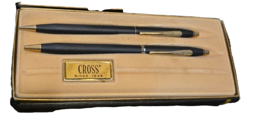 Canetas da marca Cross, com estojo