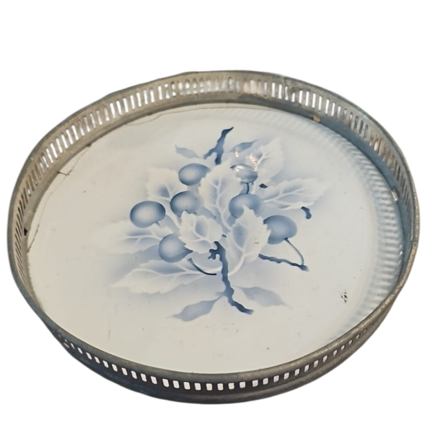 Antiga porcelana com varanda e bela arte