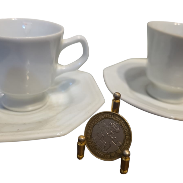 Par de xícaras de porcelana, Schmidt