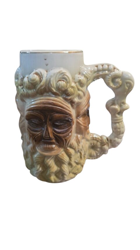 Bela, rara e antiga caneca de porcelana Monte Sião
