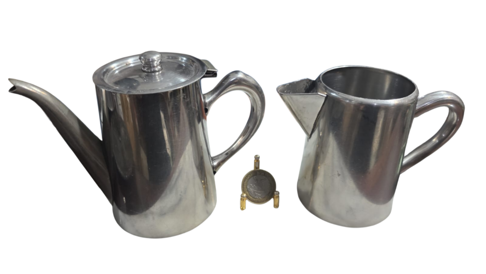 Par  Bule e leiteira inox antigos