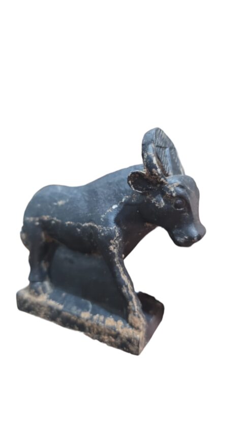 Escultura egípcia de resina, boa qualidade