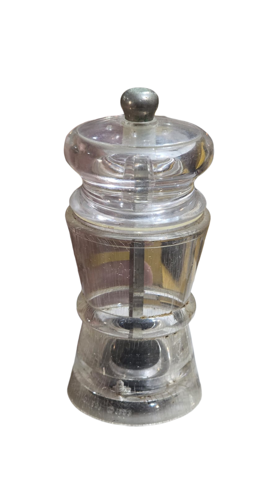 Antigo Moedor de sal ou pimenta, feito de acrílico transparente. Anos 80