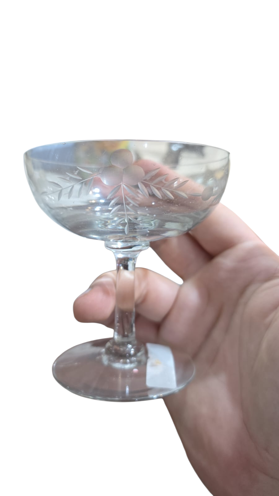 Taça de cristal com lapidações vegetalistas