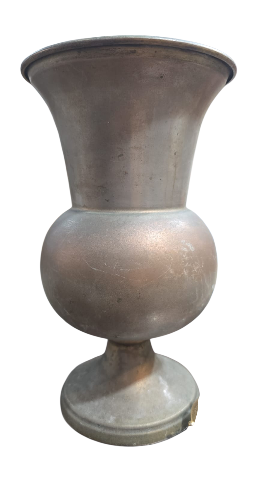 Grande e antigo vaso bojudo de metal