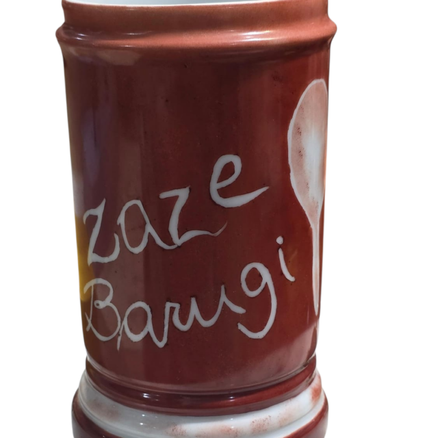 Vaso de porcelana pintado a mão