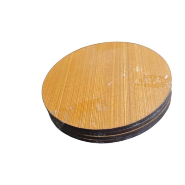 Conjunto com quatro porta copos