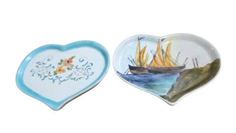 Par de pinga joias de porcelana pintados a mão