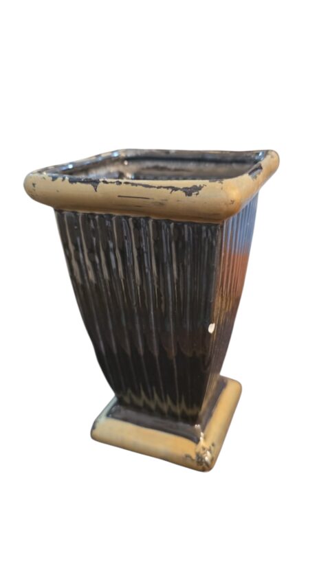 Belo vaso de cerâmica